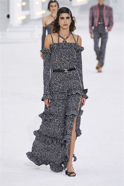 chanel spring 2021 show|Chanel fashion show 2021.